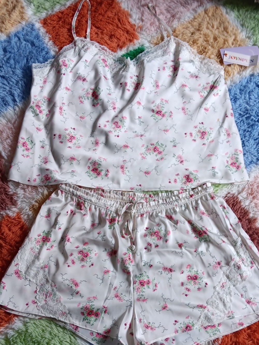 Floral Lace-Trim Satin Cami & Short Pajama Set - White with Pink Daisys